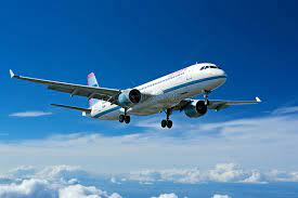 天空的飞机高清图片下载-正版图片600363332-摄图网