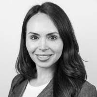 Maureen Schroeder's Instagram, Twitter & Facebook