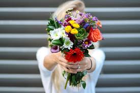 Maybe you would like to learn more about one of these? Challenging Goliath How Urbanstems Is Uprooting A Multi Billion Dollar Industry Bench Accounting