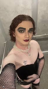 THE COUNTY LINE IS OPEN TONIGHT AND TOMORROW NOON TILL 2AM!