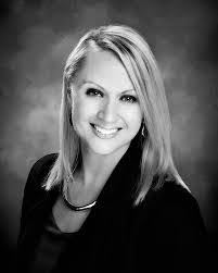 Liz Noe's Instagram, Twitter & Facebook