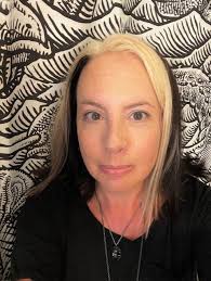 Megan Brown, “Quit Lit” as Neoliberal Narrative: The Nonfiction of Burnout,  Self-Actualization, and the Great Resignation" (Assay 11.2)