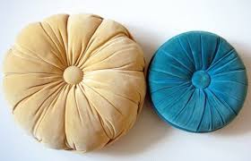 Pair Vintage Velvet Round Throw Pillows Yellow Aqua Etsy Round Throw Pillows Throw Pillows Pillows