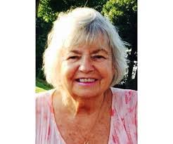 Doris Bernier's Instagram, Twitter & Facebook