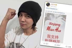 카피툰은 네이버웹툰 다음웹툰 카카오웹툰 레진코믹스 짬툰 투믹스 탑툰 만화책 미리보기 및 다시보기를 제공합니다. Fiizcu5xuzqtbm