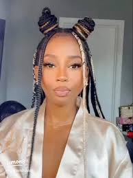 Trendy Vacation Hairstyles for Black Women