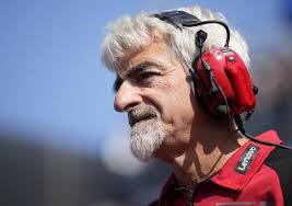 Non ho visto i Pink Floyd a Venezia né Maradona al Napoli, ma Valentino  Rossi che vince al Mugello