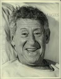 1982 Press Photo Actor Jack Gilford