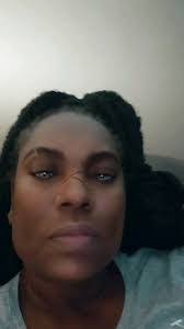 Roslyn Davis's Instagram, Twitter & Facebook