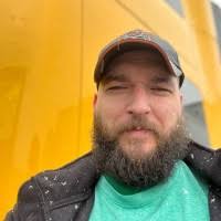 100+ "Tommy Donald" profiles