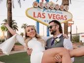 I Officiate Las Vegas Weddings, Including People Who Just Met