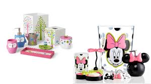 Pale green, blue, brown, and yellow hues will match lots of different bathroom decor. 20 Kids Bathroom Accessories For Girls Home Design Lover