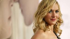 Prominent besetzte verfilmung des internationalen erfolgsromans von bernhard schlink. Video Filmkritik Oscar Preistragerin Kate Winslet In Der Vorleser Video Filmkritiken Faz