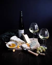 Le Vin On Aime Mais Sans Fromage A Quoi Bon Recettes De Cuisine Cuisine Vin Et Fromage