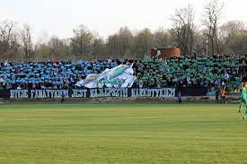 Zarówno kks 1925 kalisz jak i rezerwy lecha poznań mogą w sobotę zrobić decydujący krok do trzy kolejki pozostały do zakończenia sezonu w ewinner ii lidze. To My Kibice Magazyn Polskich Kibicow