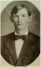 Diane Sandlin's Instagram, Twitter & Facebook