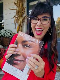 Our NEW Winter Look Book catalog and product line launched today! Check  your mailboxes because they're coming any day now! Hit up your MK girl ASAP  if you're not sure if you're