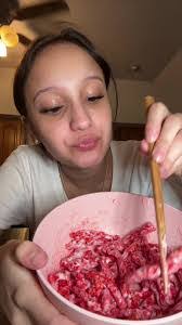 Kylie Beaver's Instagram, Twitter & Facebook