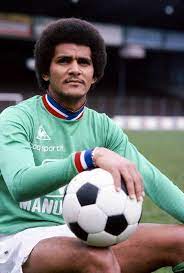 Oldfootballphotos On Twitter Classic Football Shirts English Football League Football Images