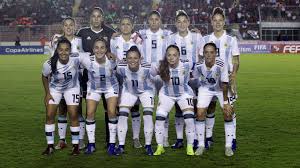 Sigue junto a nosotros todas las alternativas del campeonato nacional primera división, la primera b y todas las novedades de los clubes profesionales. Seleccion Femenina De Futbol No Convocan A Banini Para Los Juegos Panamericanos El Cronista