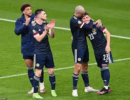 Jun 20, 2021 · carrie regularly sends packages to billy, who moved to london after signing for chelsea, from rangers, aged just 15. Euro 2020 Scotland S New Euros Hero Billy Gilmour Tests Positive For Covid Australiannewsreview