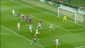 The scary moment when McGregor broke his ankle in the fight against Poirier 