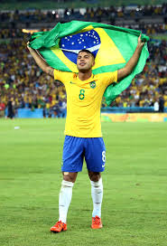 Rafinha joins psg from barcelona. New Post On Football Hqs Caras Do Futebol Rafinha Alcantara Futebol