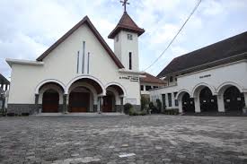 Apakah tingkah laku dan ajaran para paus mendukung pengakuan mereka? Infopublik Cegah Penularan Covid 19 Gereja Santo Petrus Paulus Ditutup Sementara