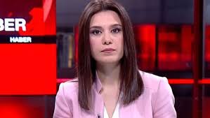 Türk bayan spikerler bayan medya güzelleri bayan haber sunucuları. Busra Sanay Kimdir Nereli Ve Kac Yasinda Busra Sanay Hayati Hakkinda