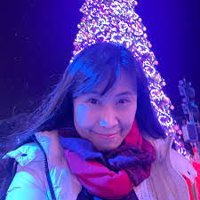 Eleanor Luk's Instagram, Twitter & Facebook