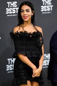 Georgina rodríguez is not as natural as she seems and says. Cristiano Ronaldo S New Girlfriend Georgina Rodriguez Was A Nanny