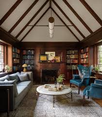 A Tudor Home Library That S Stately Not Stuffy Steal The Look Wsj