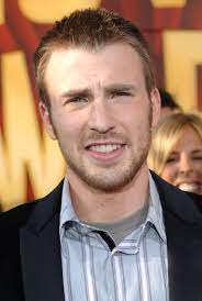 I sincerely like chris evans! 13 Photos Of Chris Evans Style Transformation Through The Years