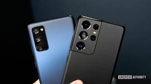 Samsung knows exactly what they're doing and i'm all for it. Samsung Galaxy S21 Vs Galaxy S20 Fe Which One Should You Buy Doniphanwest Org