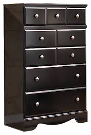 Ashley furniture lettner 5 drawer chest in light gray. Maribel Chest Of Drawers Ashley Furniture Homestore