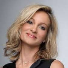 Françoise giroud et denise glaser. Audrey Crespo Mara A L Heure Anglaise Pour Le Mariage Princier Sur Buzz Insolite Et Culture