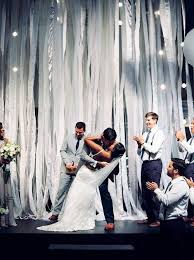 Makrame & burlap wedding backdrop ideas. How To Make A Wedding Backdrop Rocking Step By Step Tutorials