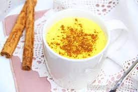 Goldene Milch Kurkuma Latte Hexenkuche De Rezept Goldene Milch Rezept Kurkuma Goldene Milch