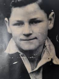 We now have over four thousand members! Thank you to everyone, but  especially Gerald Kelly for sharing his wonderful collection of photos and  postcards. After four years of posting a photo a