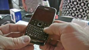 Nokia E73 Mode - YouTube