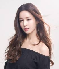 ナム ギュリ namgyuri ヘアカラー 韓国美人 顔