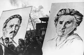 Sfiorata solo di sfuggita dalla ripresa del dibattito femminista, rosa forse sarebbe rimasta nell'oblio anche. The Man Who Murdered Rosa Luxemburg