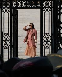 Chloe On Instagram The Chloess21 Collection Aseasoninhope Played Out As Staged Reality With Looks Designed By Nramsaylevi In Co In 2020 Instagram Chloe Design