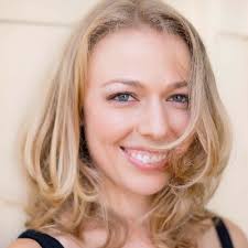 Christina Poindexter's Instagram, Twitter & Facebook