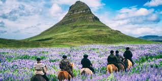 Iceland Travel Guide - Best Places to Visit & Things To Do