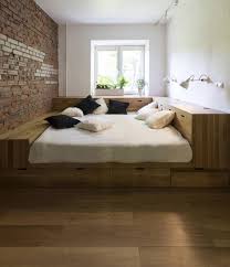 Betten online kaufen xxxlutz.de von boxspringbetten bis wasserbetten zusätzliche funktionen unterschiedliche größen jetzt günstig bestellen! Podestbett Bauen Stauraum Alle Seiten Schubladen Schranke Kleines Schlafzimmer Dekor Gestaltung Kleiner Raume Designs Kleiner Schlafzimmer