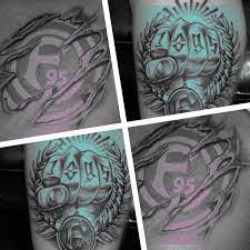 So lässt sich das fußball . Pin Von Sven Michalowski Auf Fortuna Dusseldorf Fortuna Dusseldorf Dusseldorf Tattoo Ideen