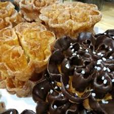 Resultado de imagen de flores de carnaval con chocolate