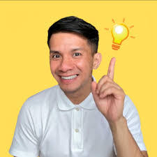 Evangeline Rabe's Instagram, Twitter & Facebook