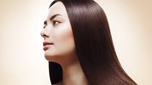 C&oacute;mo lograr un cabello brillante: consejos, productos y gu&iacute;a de cuidados